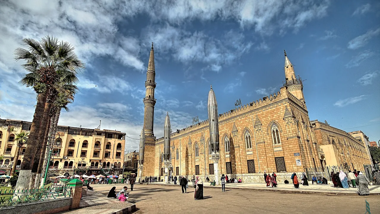 Masjid al-Husain (Raas al-Husain), Cairo